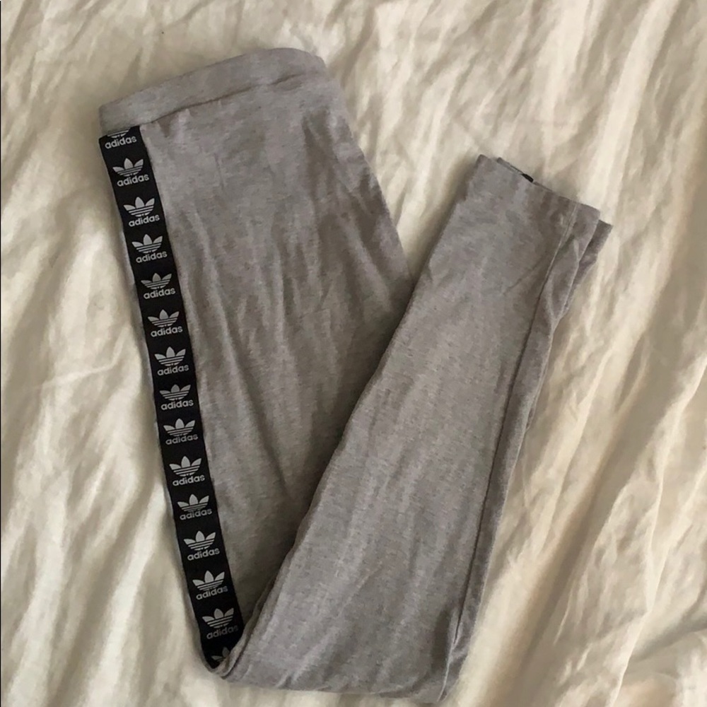 Adidas leggings